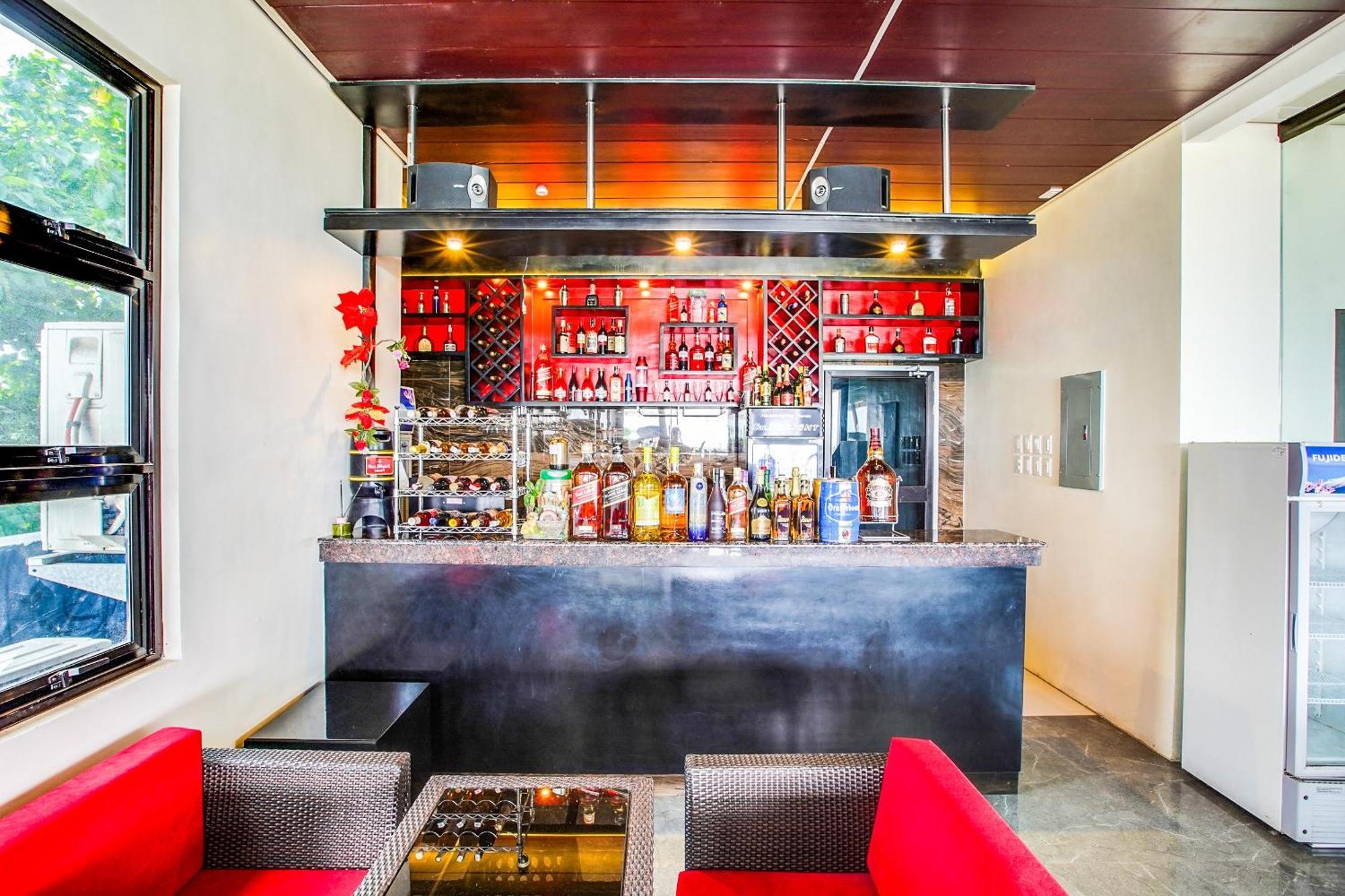 Oyo 489 Casa Mia Hotel Suites General Santos City Eksteriør billede