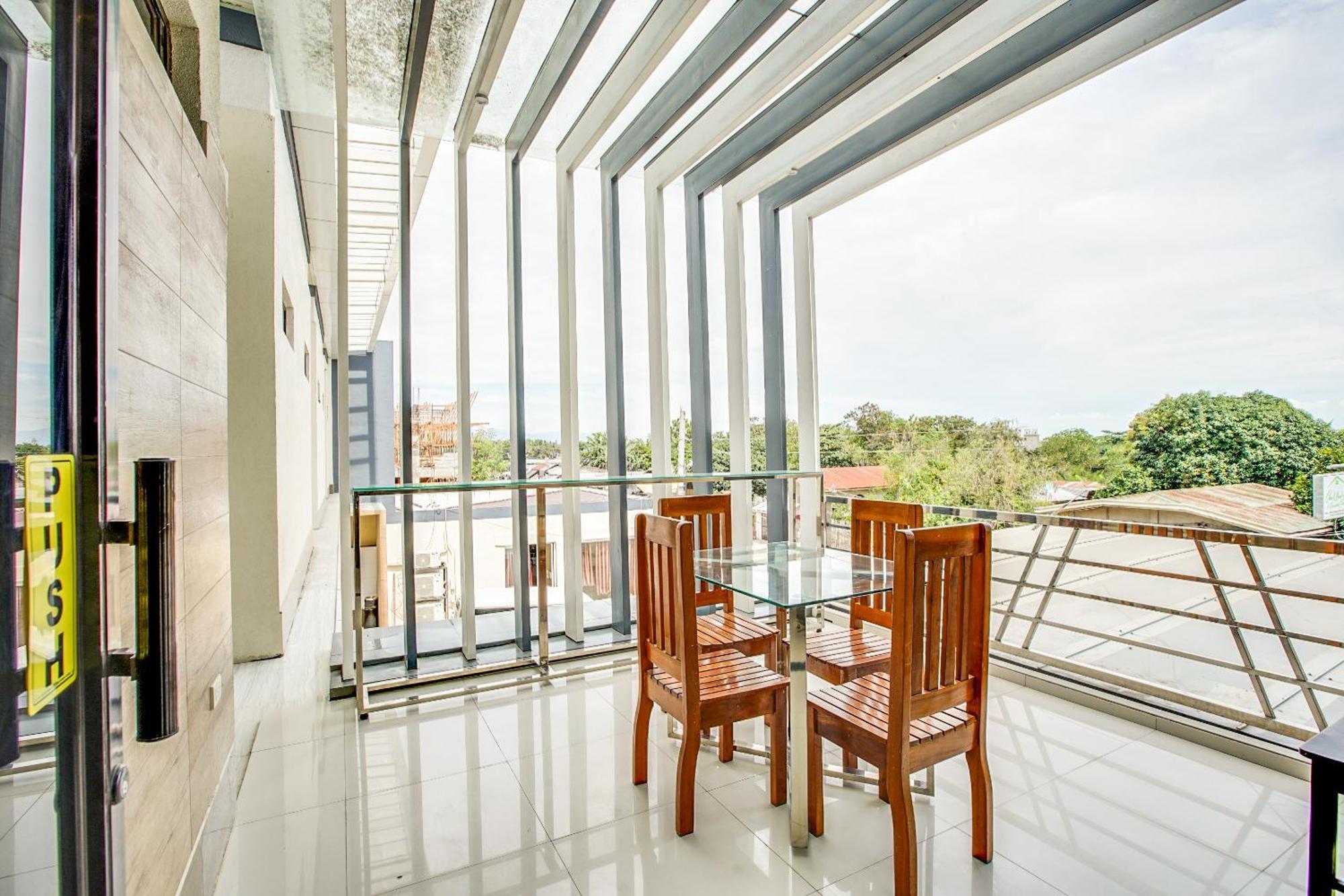 Oyo 489 Casa Mia Hotel Suites General Santos City Eksteriør billede