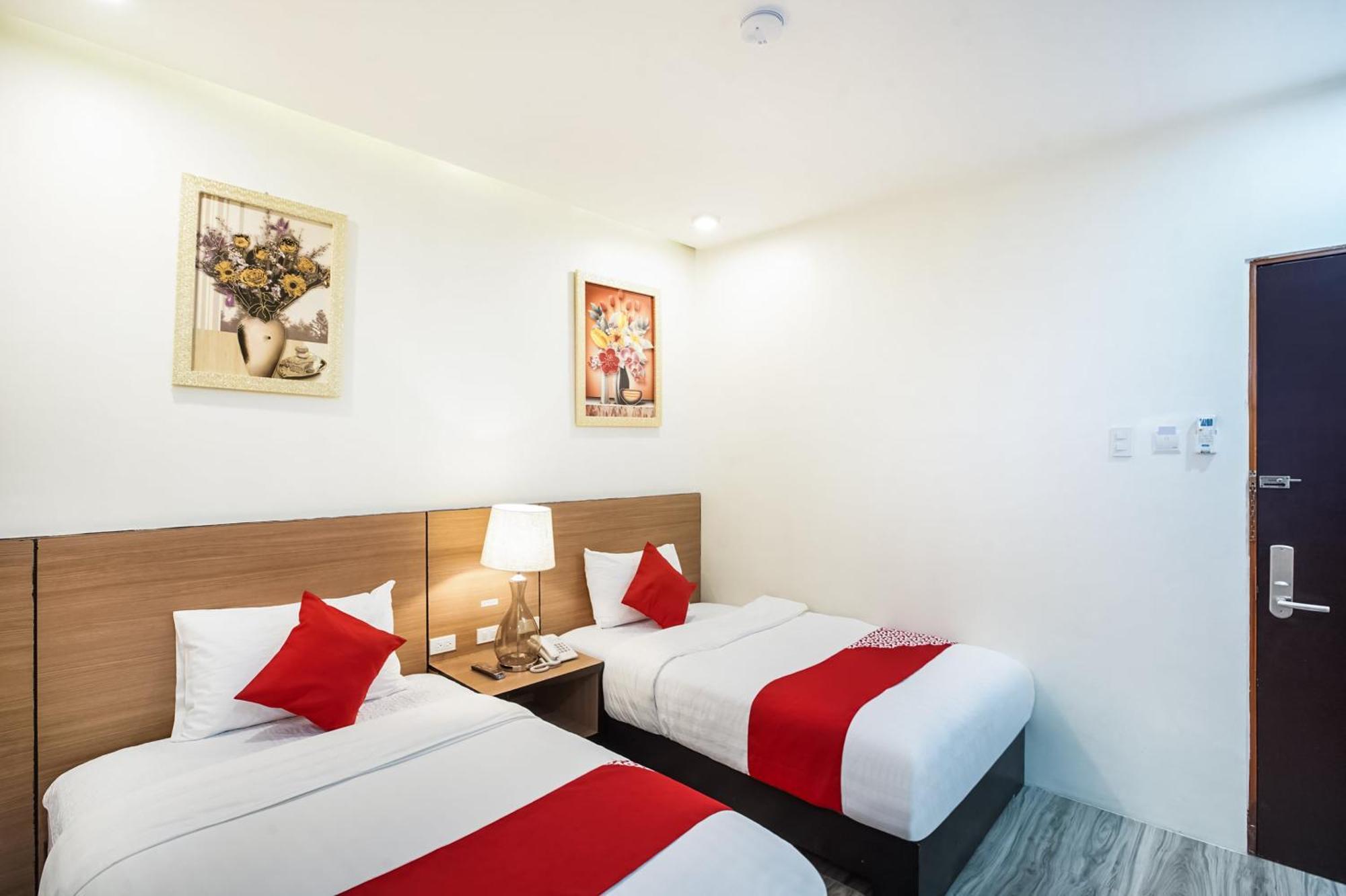 Oyo 489 Casa Mia Hotel Suites General Santos City Eksteriør billede
