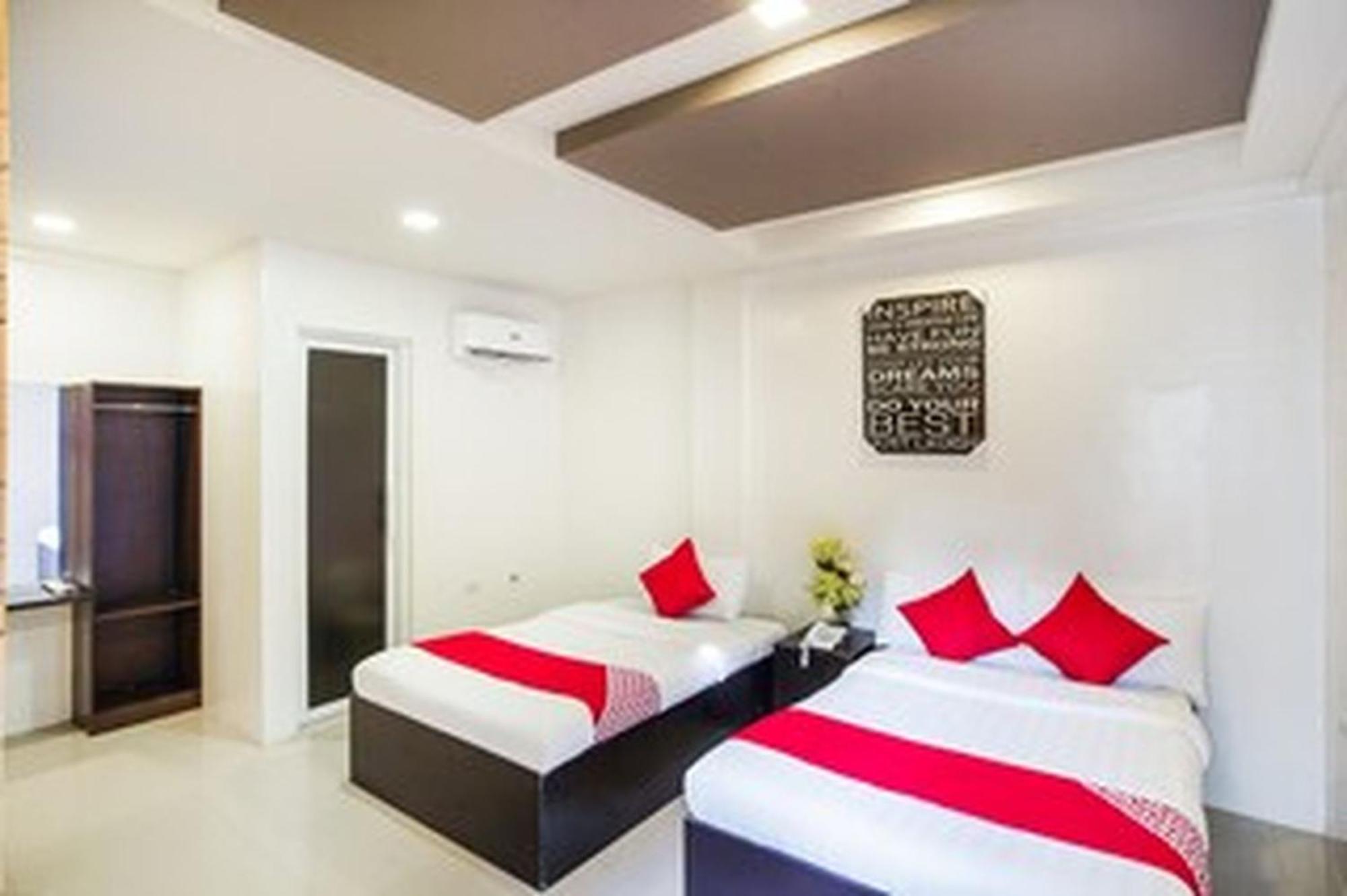 Oyo 489 Casa Mia Hotel Suites General Santos City Eksteriør billede